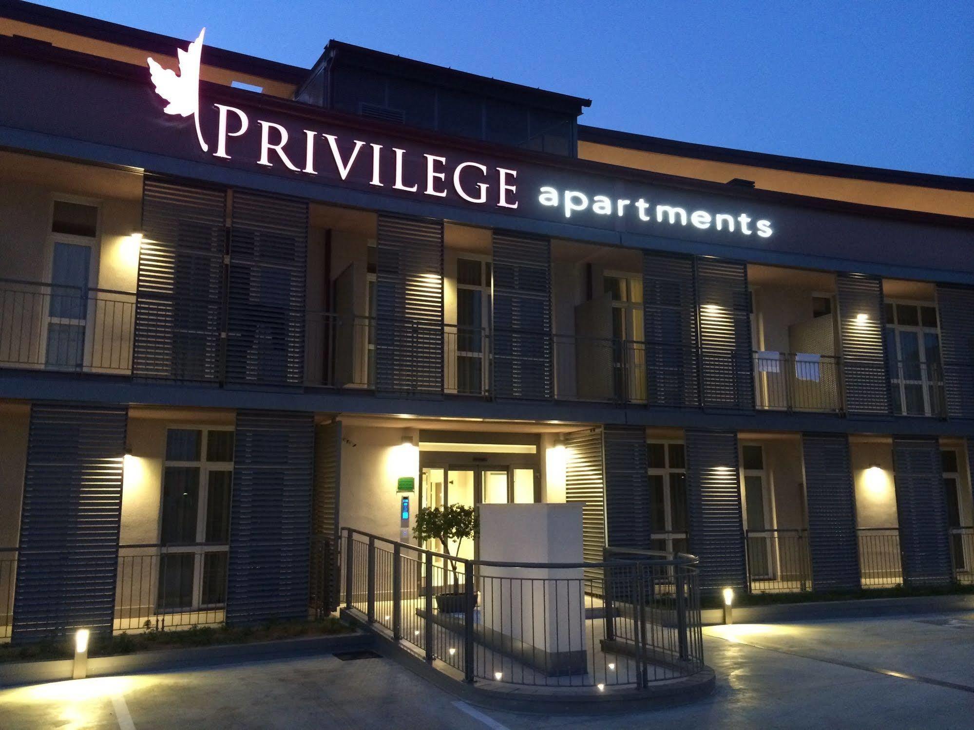优渥公寓式酒店 维莫卡特 外观 照片