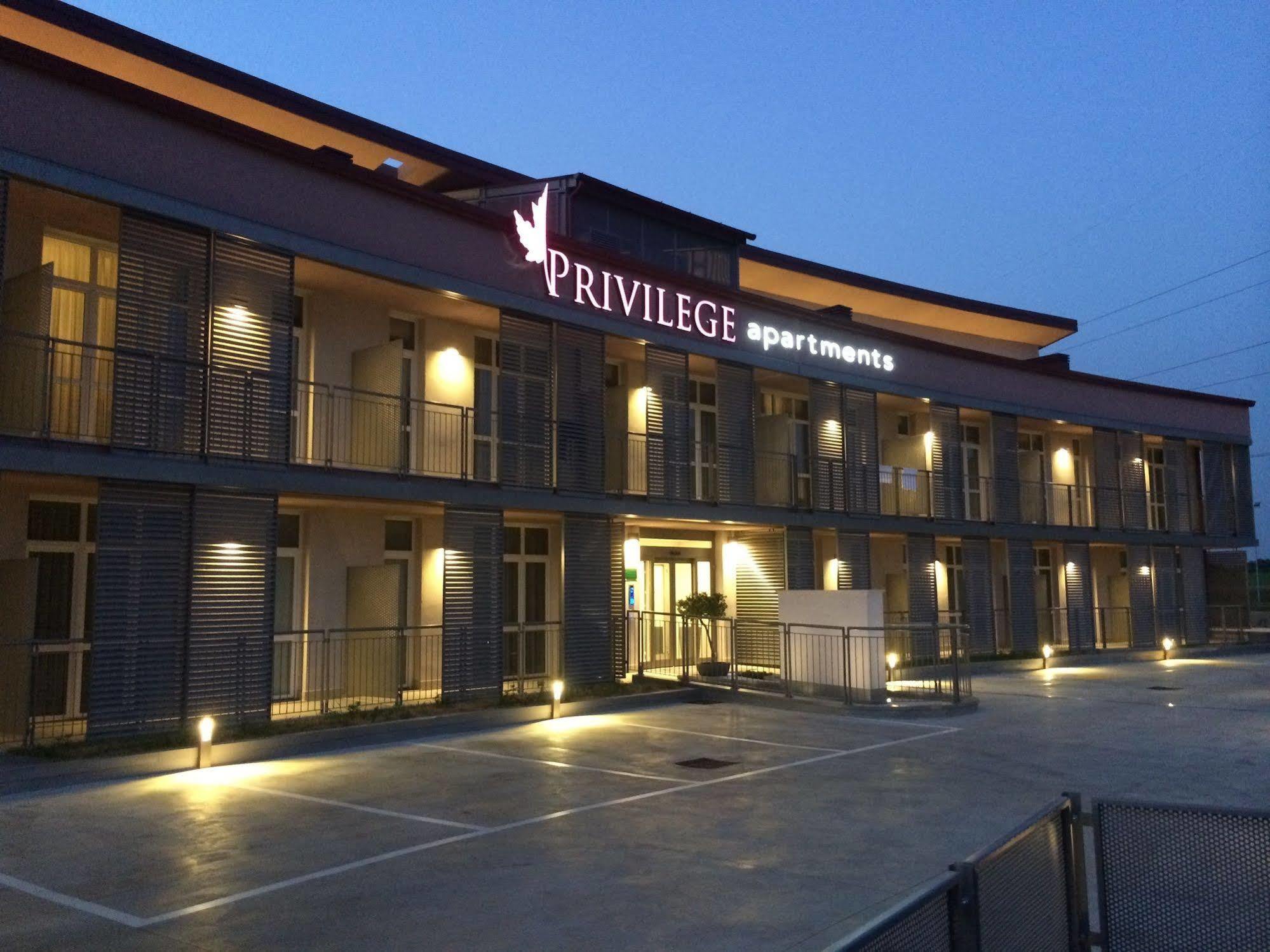 优渥公寓式酒店 维莫卡特 外观 照片